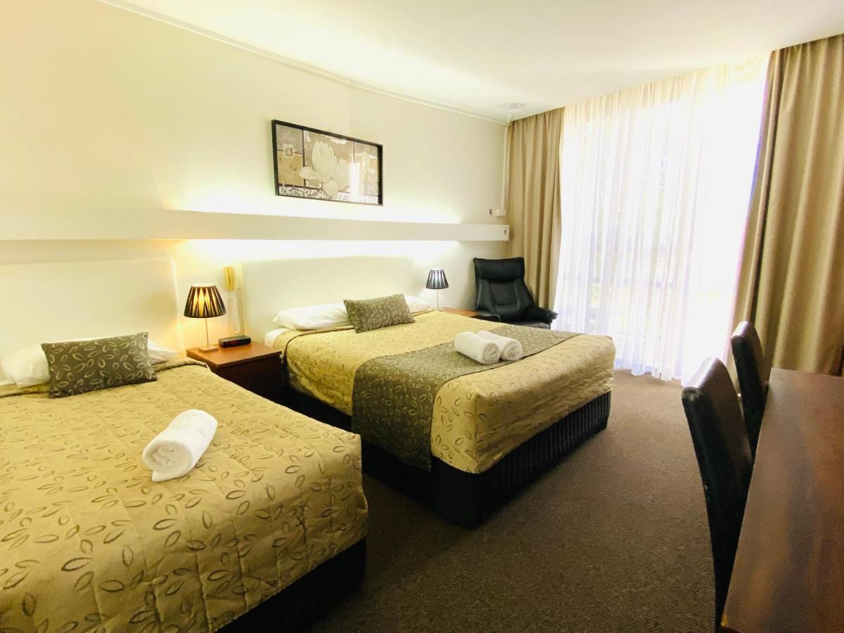 Connells Motel & Serviced Apartments Traralgon Buitenkant foto