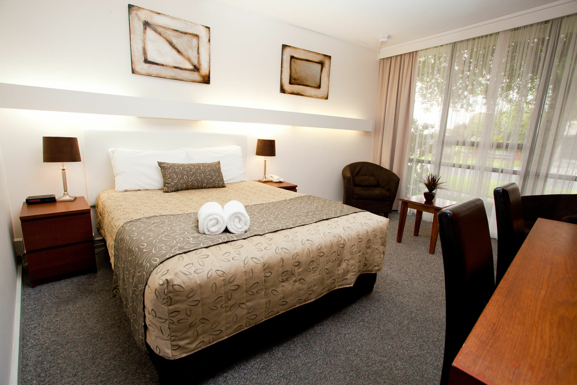Connells Motel & Serviced Apartments Traralgon Buitenkant foto